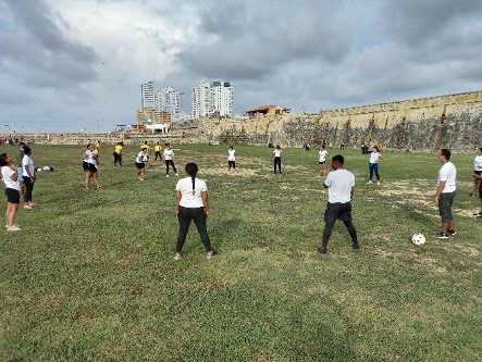 Kickball3